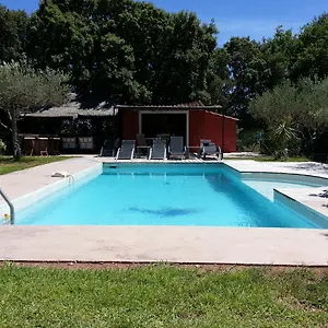 Des Oliviers Bed & Breakfast Puget-Ville
