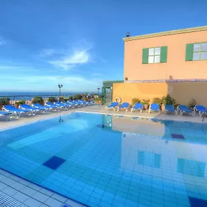 Golden Tulip Vivaldi Hotel San Ġiljan